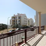 Apartment T4-sea View By Nazpina Nazare
