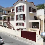 T4-sea View By Nazpina