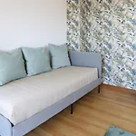 T4-sea View By Nazpina