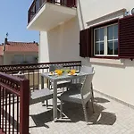 T4-sea View By Nazpina Nazare