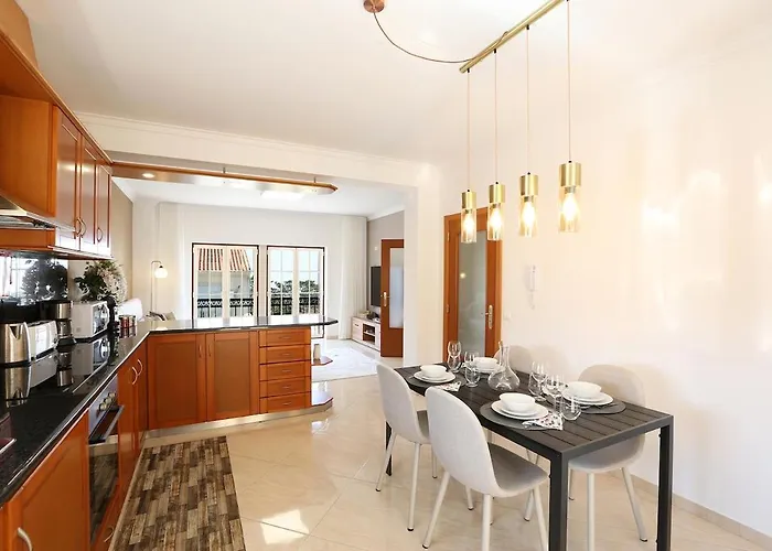 T4-sea View By Nazpina Lejlighed *